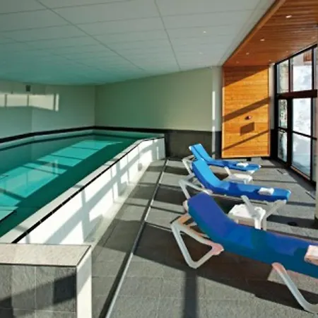 Spacieux Au Pied Des Pistes Avec Piscine, Sauna Et Balcon, Belle Plagne. - Fr-1-181-2812 Apartment *